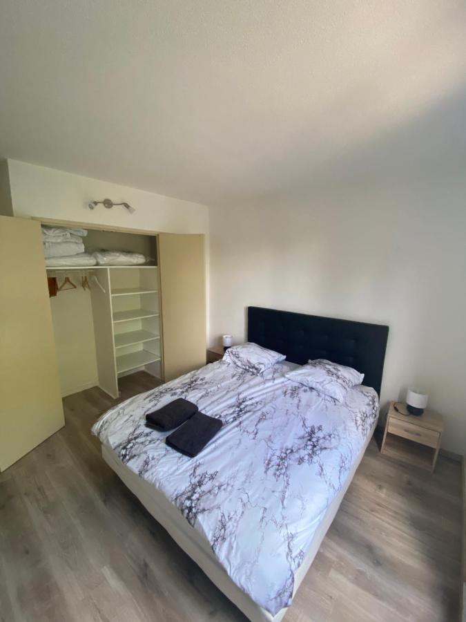 Appartement 3P, 72M2, Centre Ville, Parking Prive Tout Confort Biscarrosse Bagian luar foto